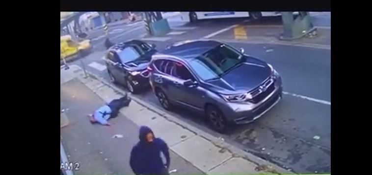 Philadelphia cop shot